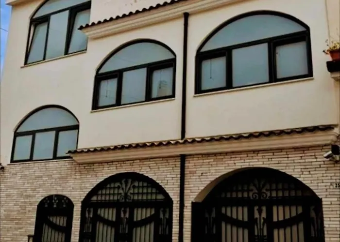 Bed & Breakfast Casa Ary 4*