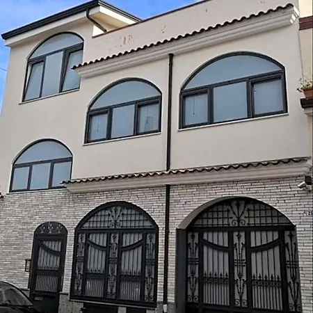 Bed & Breakfast Casa Ary 4*